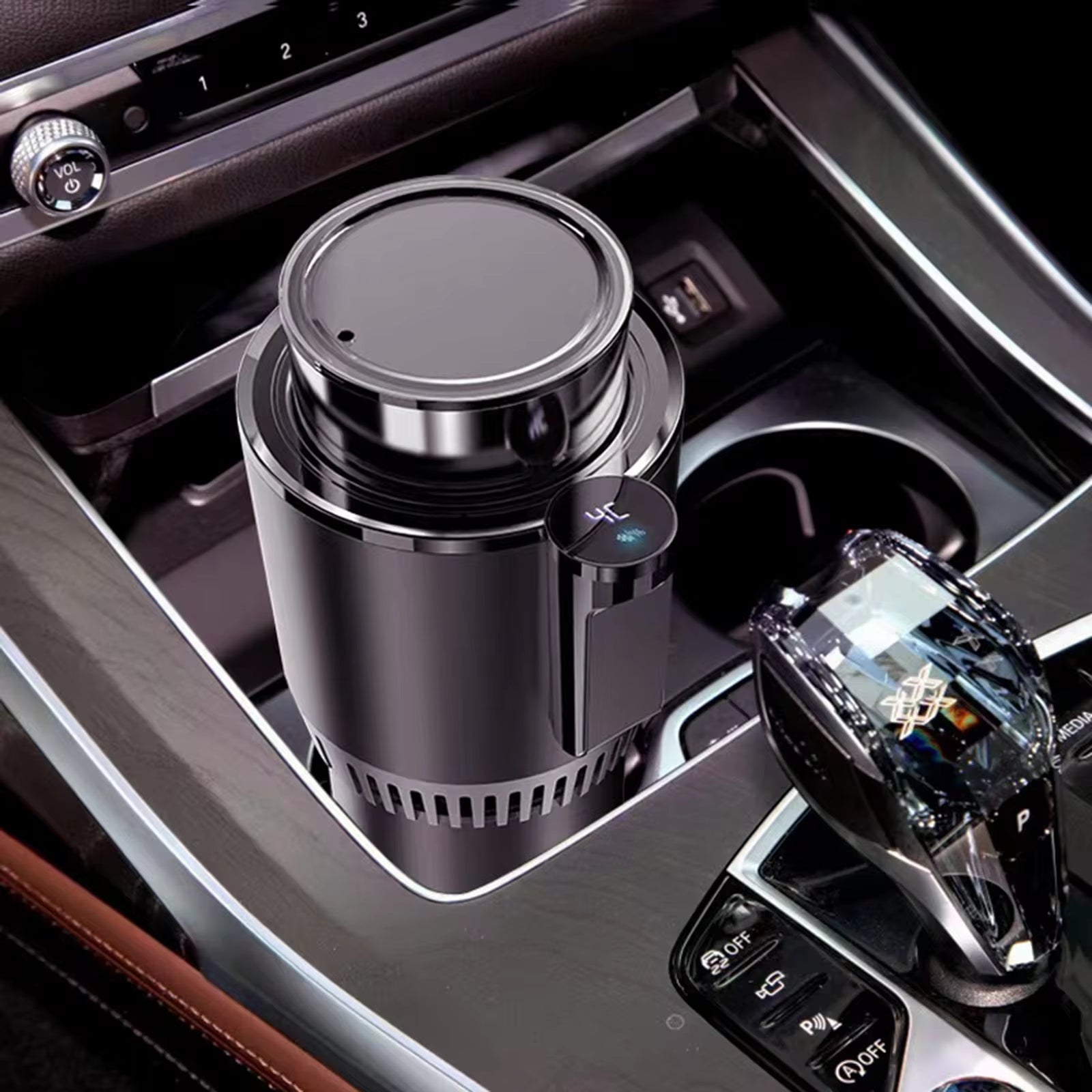 Revolutionary Car Heating and Cooling Mug - Keep Your Beverages Perfectly Warm or Refreshingly Cool on the Go!